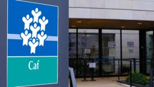 Mauvaise nouvelle CAF : cette aide va baisser de 90 euros, les Français concernés
